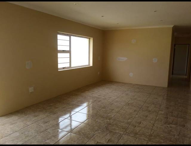 3 BEDROOM HOUSE RENTED IN MALABAR